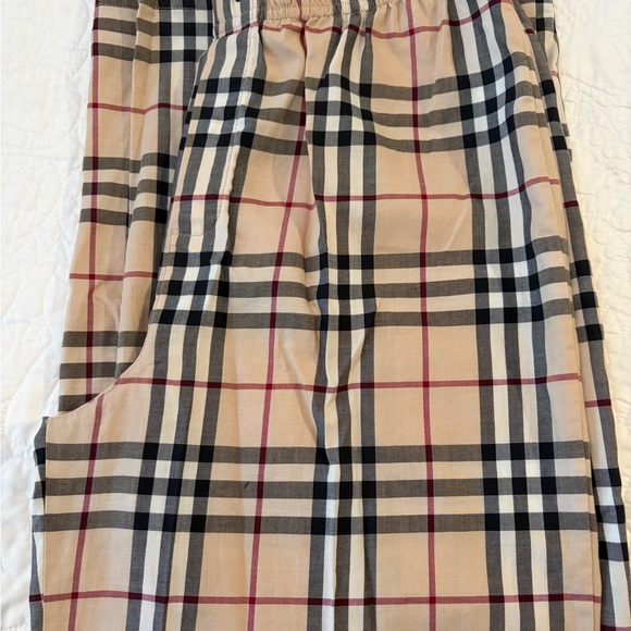 NWOT Burberry Beige and Black Plaid Lounge Pants